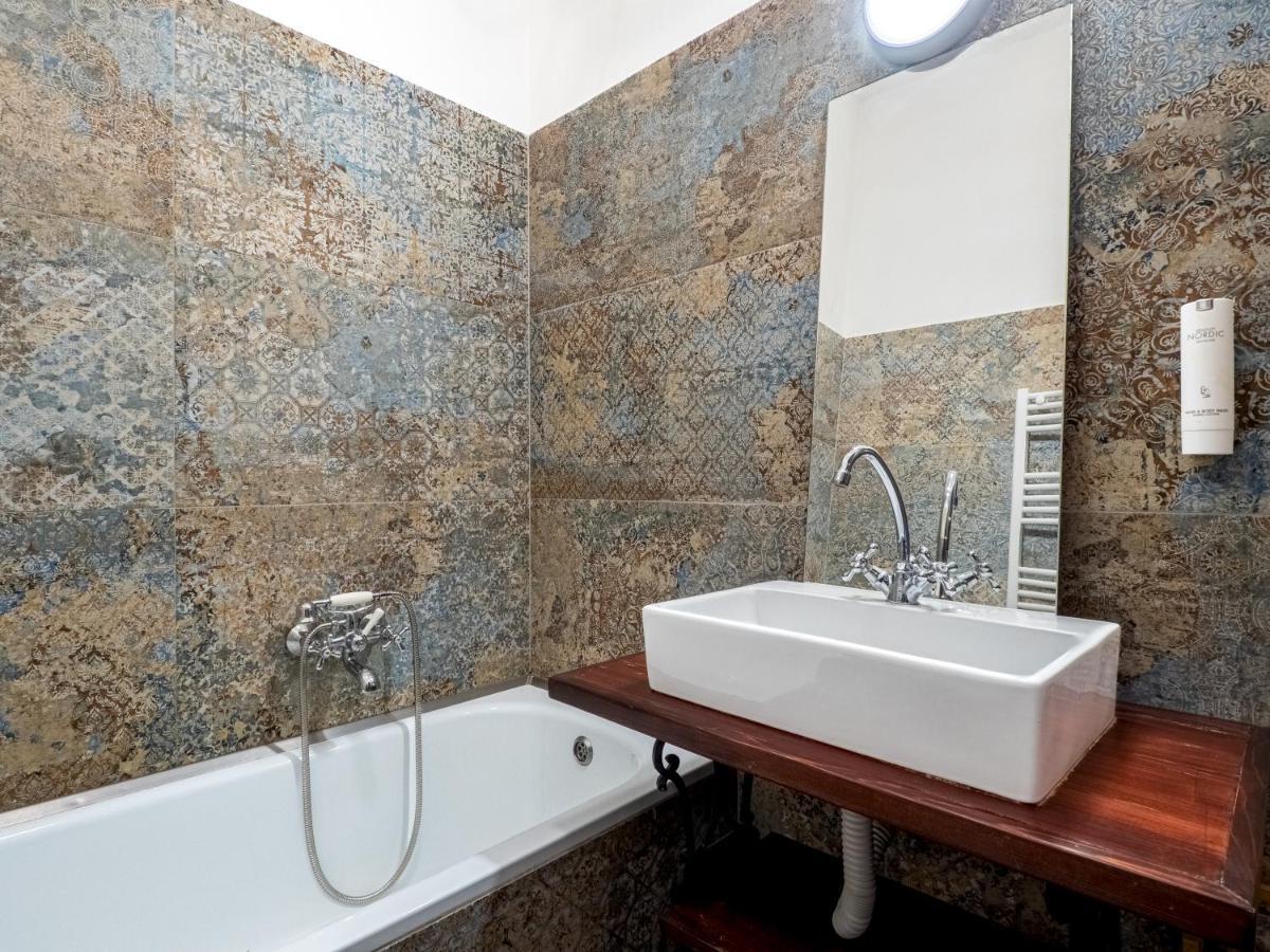 The Birdcage Apartment Budapest Ngoại thất bức ảnh
